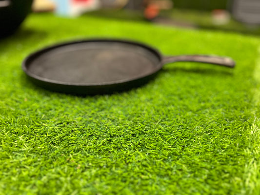 Tawa 10 In Classic, Cast Iron Krucible Kitchen Seasoned