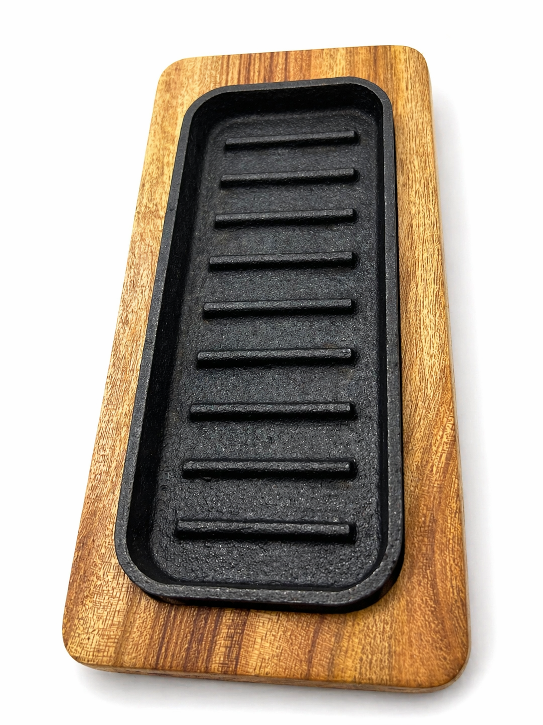 Sizzler Plate with Wooden Base – 8x3.5” & 8.5x4” Cast Iron  Krucible Kitchen