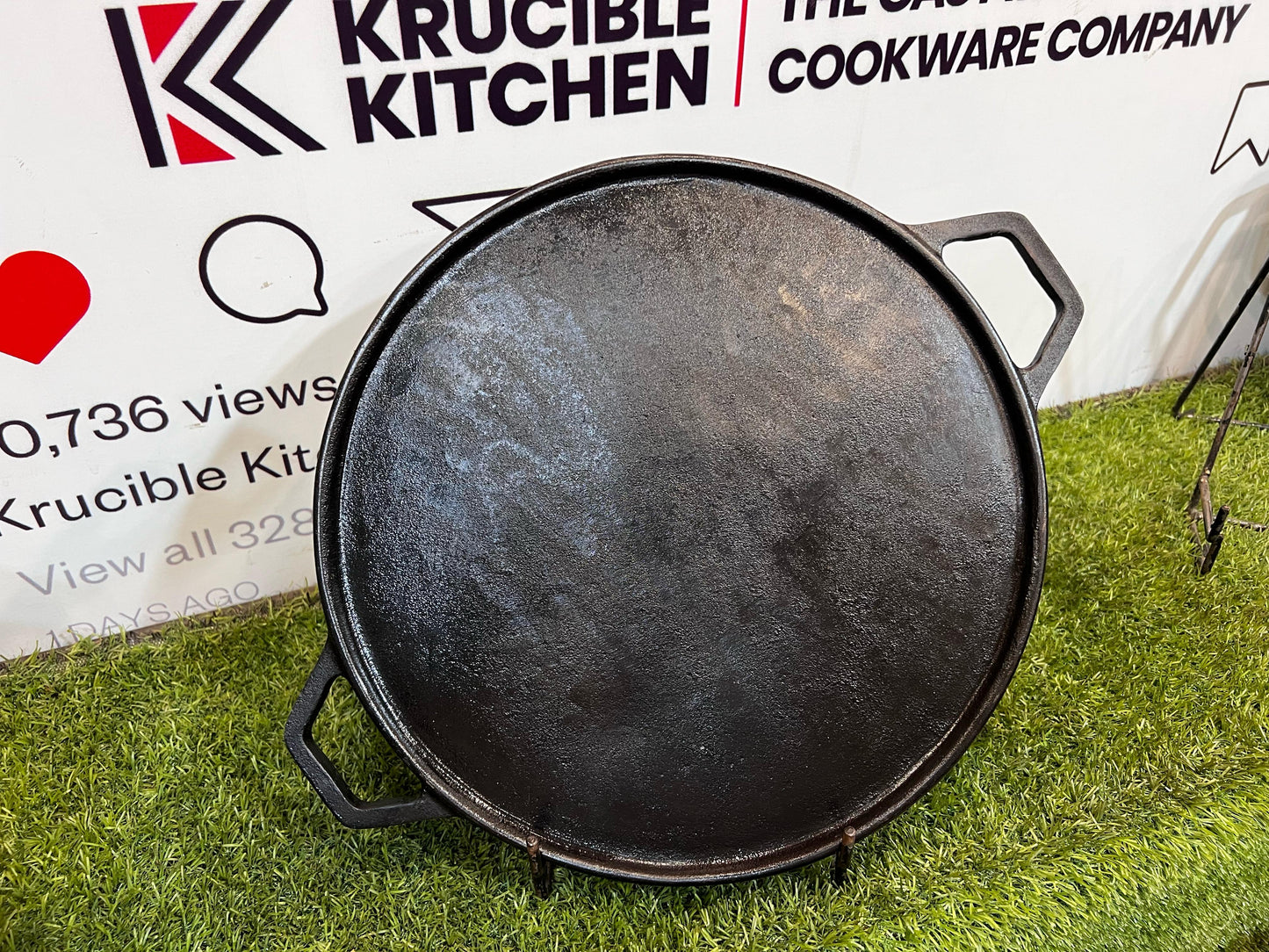 Tawa 12 In Dual Handle Classic, Cast Iron Krucible Kitchen Seasoned
